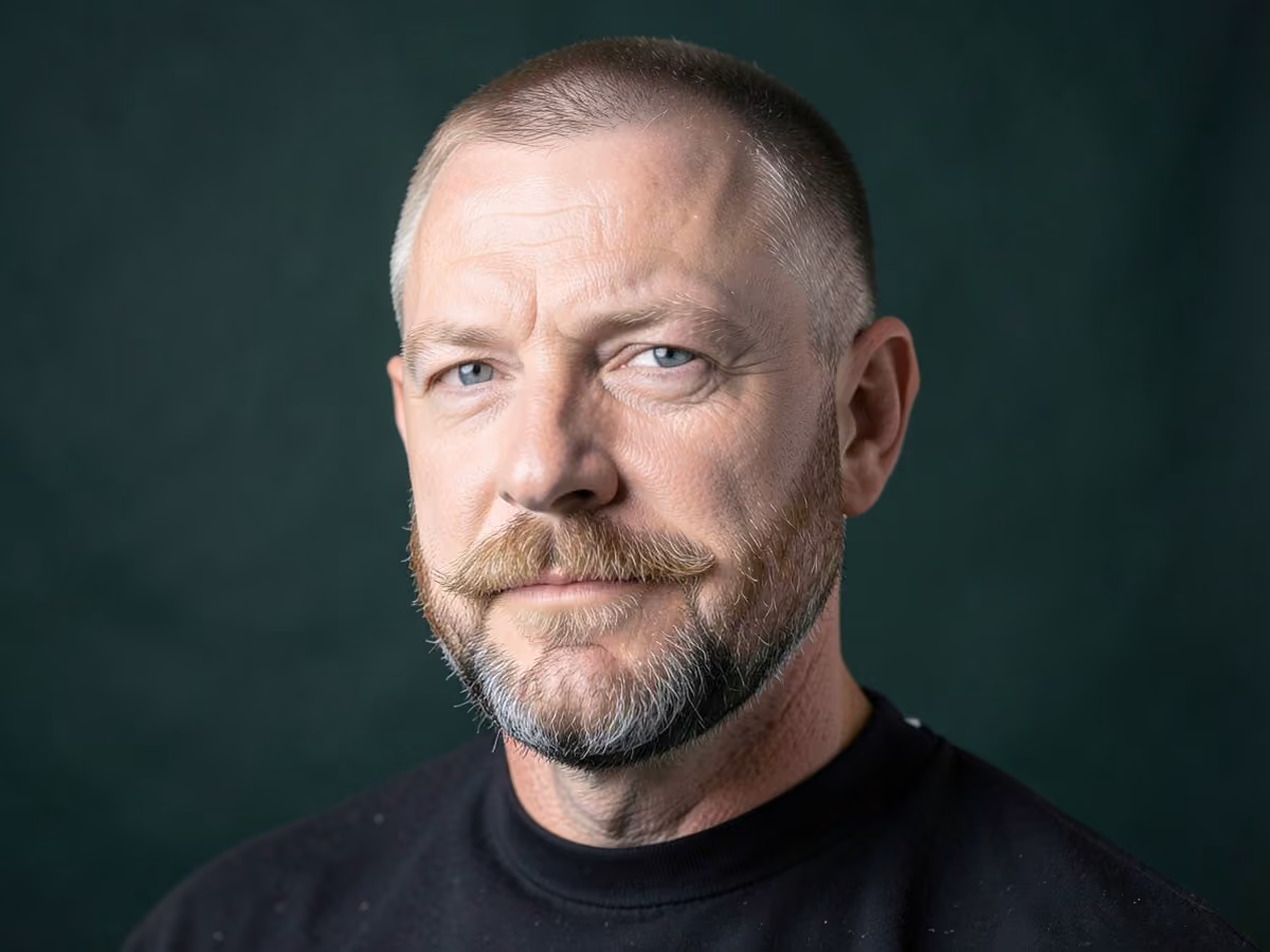 Man with a circle beard haircut