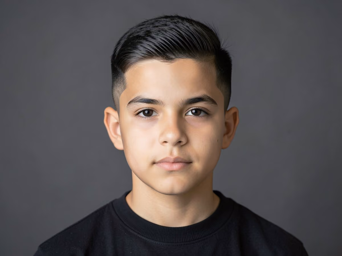 Man with a teen blowout taper haircut