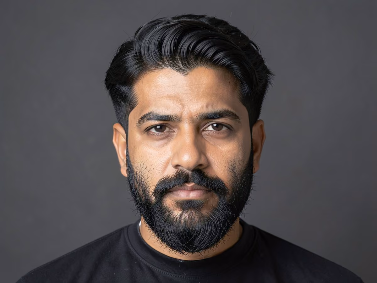 Man with a layered hair with undercut