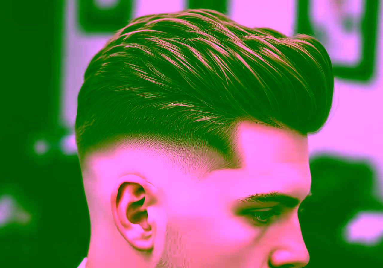 Mid Taper Blowout hairstyle for men 2026 — medium taper fade variation, best for oval, round, heart faces + straight/wavy hair, modern barbering by Master Stylist Jessica Hamilton