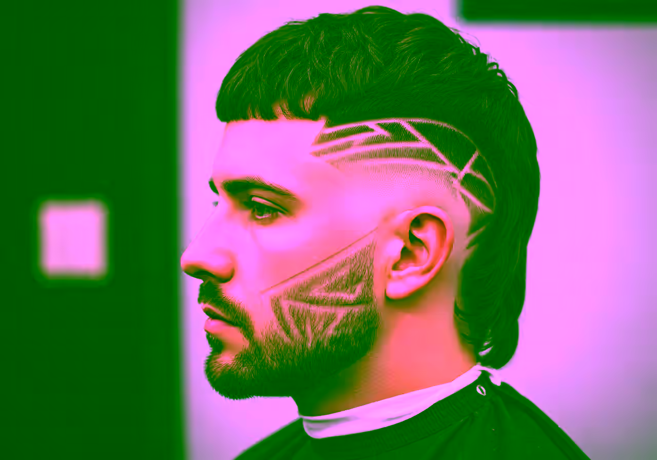 Mullet with Design hairstyle for men 2026 — modern mullet variation, best for creative men + all faces, modern barbering by Master Stylist Jessica Hamilton