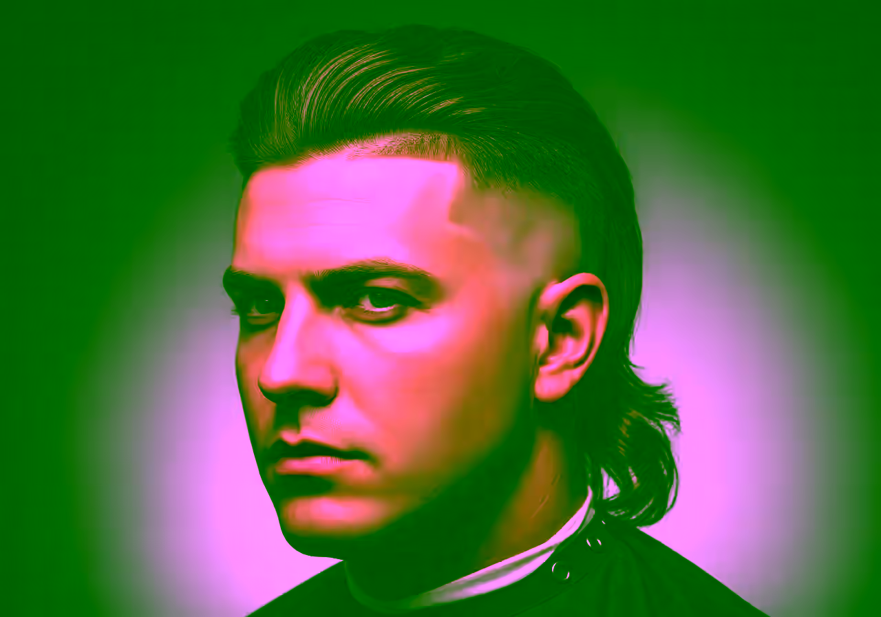 Skin Fade Modern Mullet hairstyle for men 2026 — modern mullet variation, best for bold personalities + all faces, modern barbering by Master Stylist Jessica Hamilton