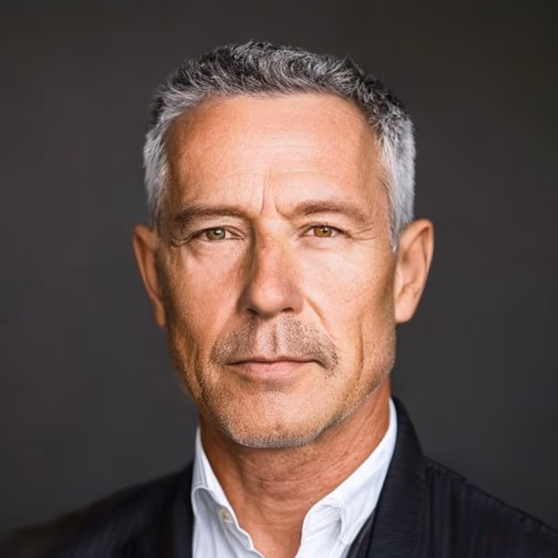 Low Taper for Older Men hairstyle for men 2026 — Older Men Haircuts variation, best for Conservative, professional settings, modern barbering by Master Stylist Jessica Hamilton