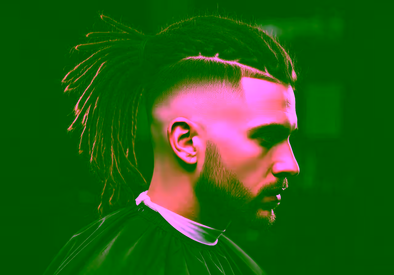 Skin Fade Dreads hairstyle for men 2026 — skin fade variation, best for all faces + curly/coily hair, modern barbering by Master Stylist Jessica Hamilton